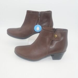 NEW Clarks Emslie Jada Ankle Boots Booties Shoes Women's 8 Brown Leather *READ*